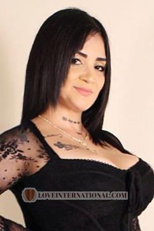 228297 - Adriana Alter: 32 - Costa Rica
