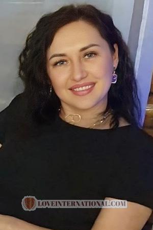 228565 - Alona Alter: 36 - Ukraine