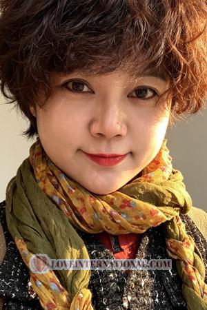 229202 - Anna Alter: 55 - China