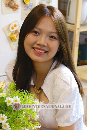 229360 - Thi Quynh Nhu Alter: 18 - Vietnam