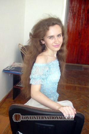 50593 - Nadia Alter: 25 - Ukraine