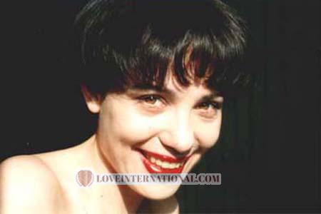 50806 - Oksana Alter: 30 - Ukraine