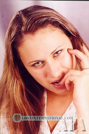 57747 - Elena Alter: 29 - Ukraine