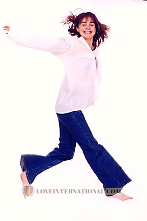 72548 - Elena Alter: 38 - Ukraine