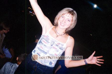 72713 - Elena Alter: 25 - Ukraine