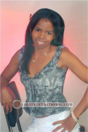 76969 - Mercedes Alter: 40 - Kolumbien