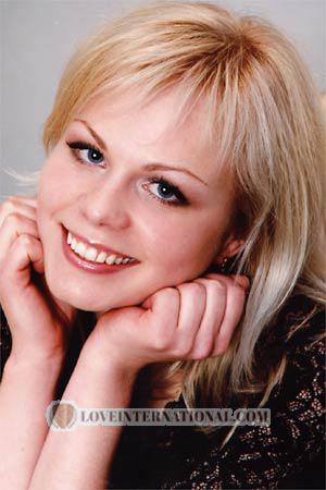 79397 - Elena Alter: 28 - Russia