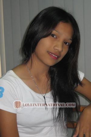 84745 - Joan Alter: 21 - Philippinen