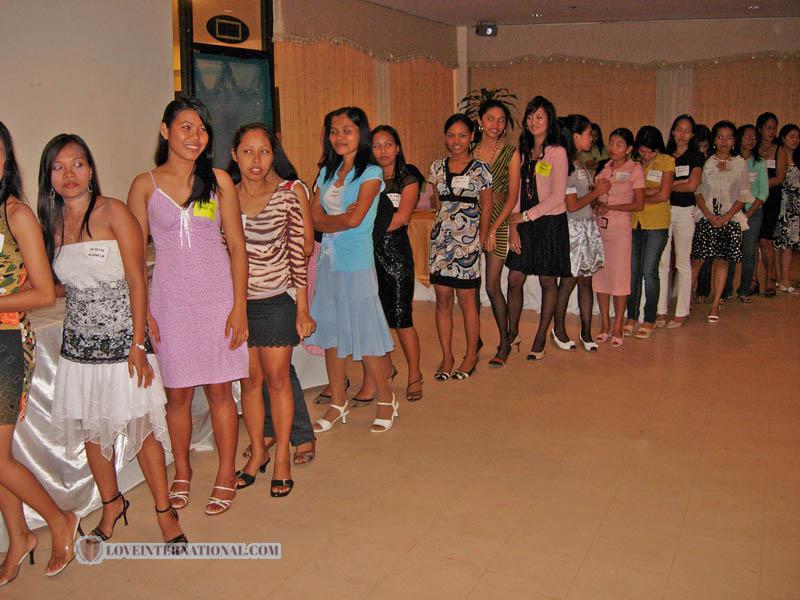 philippine-women-16